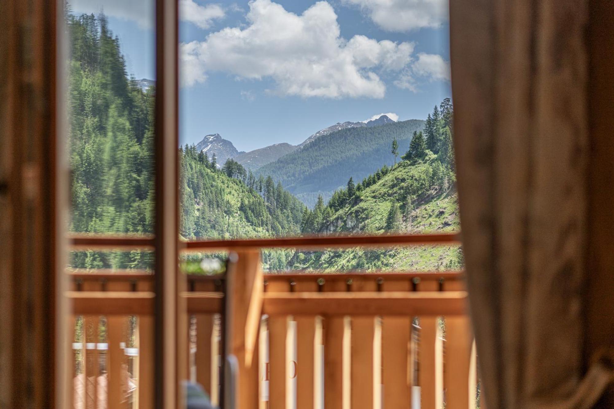 Der Ortnerhof - Hotel & Reiterhof Prägraten Kültér fotó